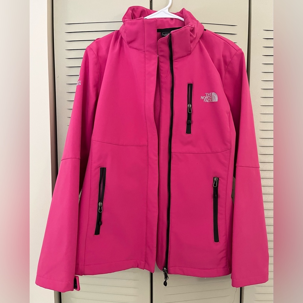 The North Face Summit Series jacket, woman’s size XL, Excellent Condition!